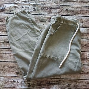 listing-status-banner